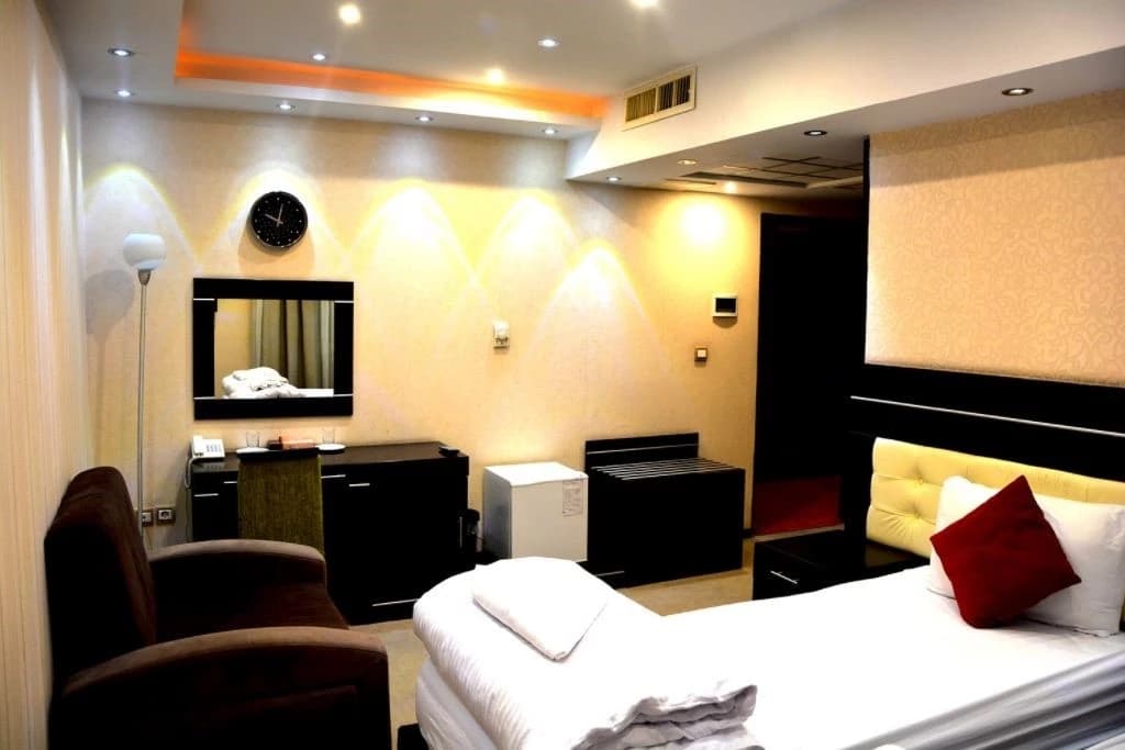 image-gallery