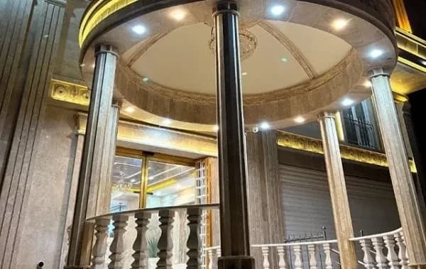 image-gallery