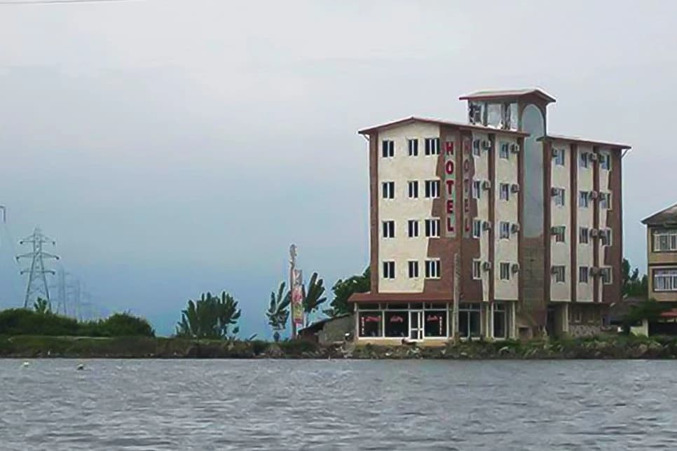 image-gallery