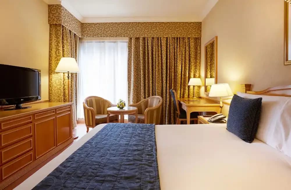 hotel-image