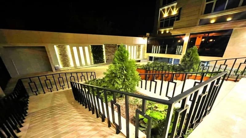 image-gallery