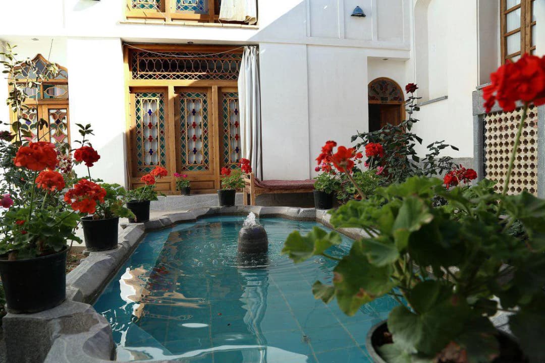 image-gallery