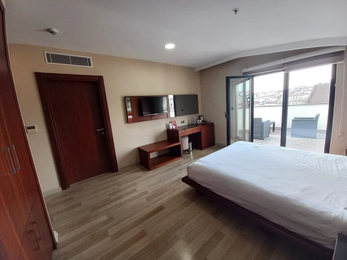 hotel-image