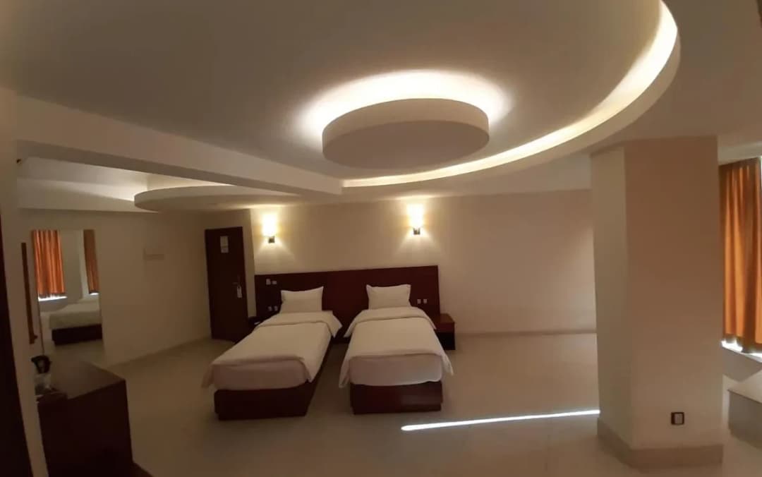 image-gallery