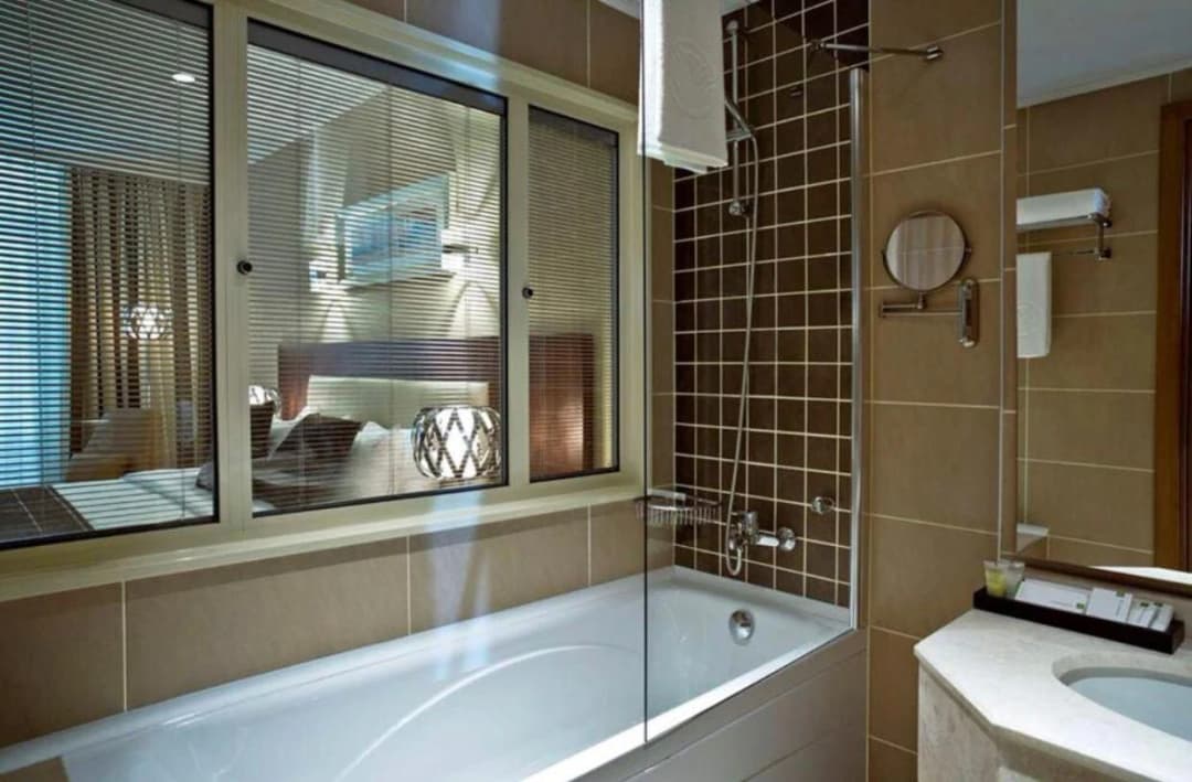 image-gallery