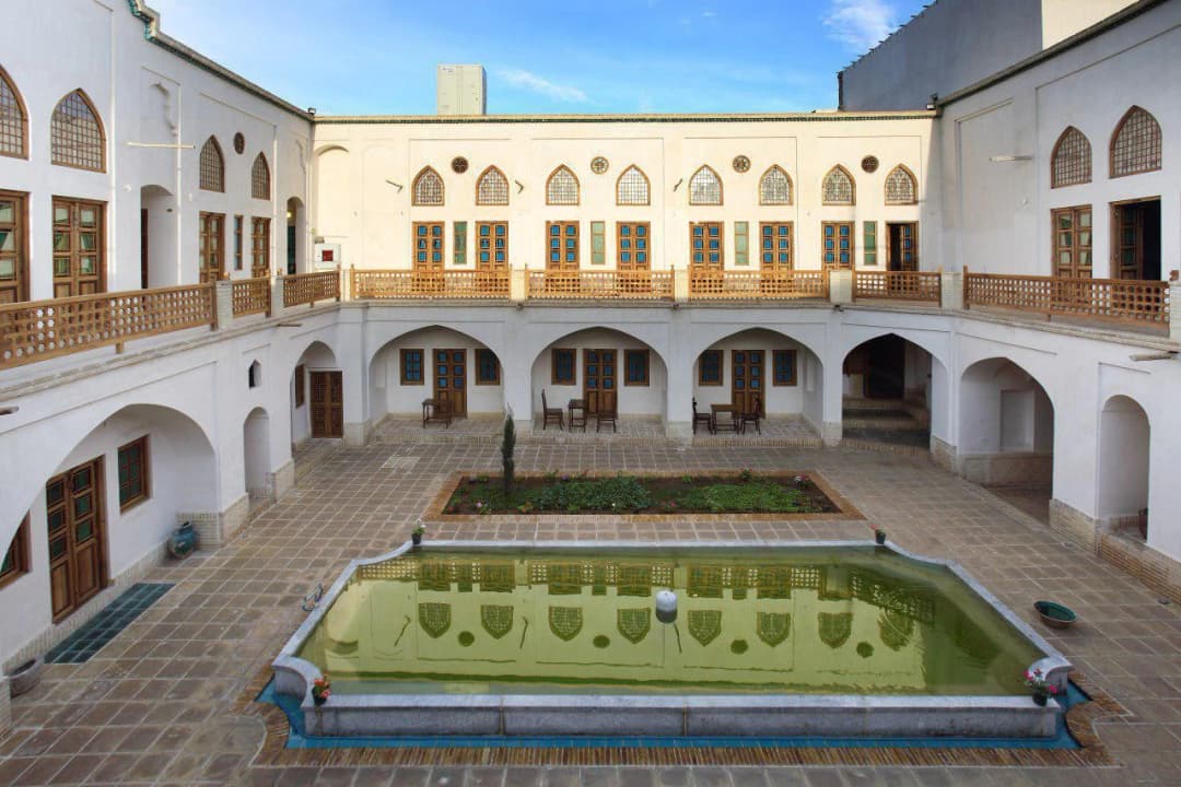 image-gallery