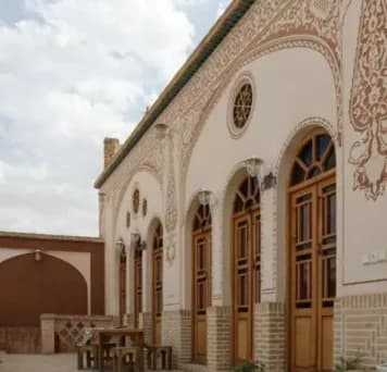 Kashan-Khademi
