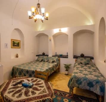 Kashan-Khademi
