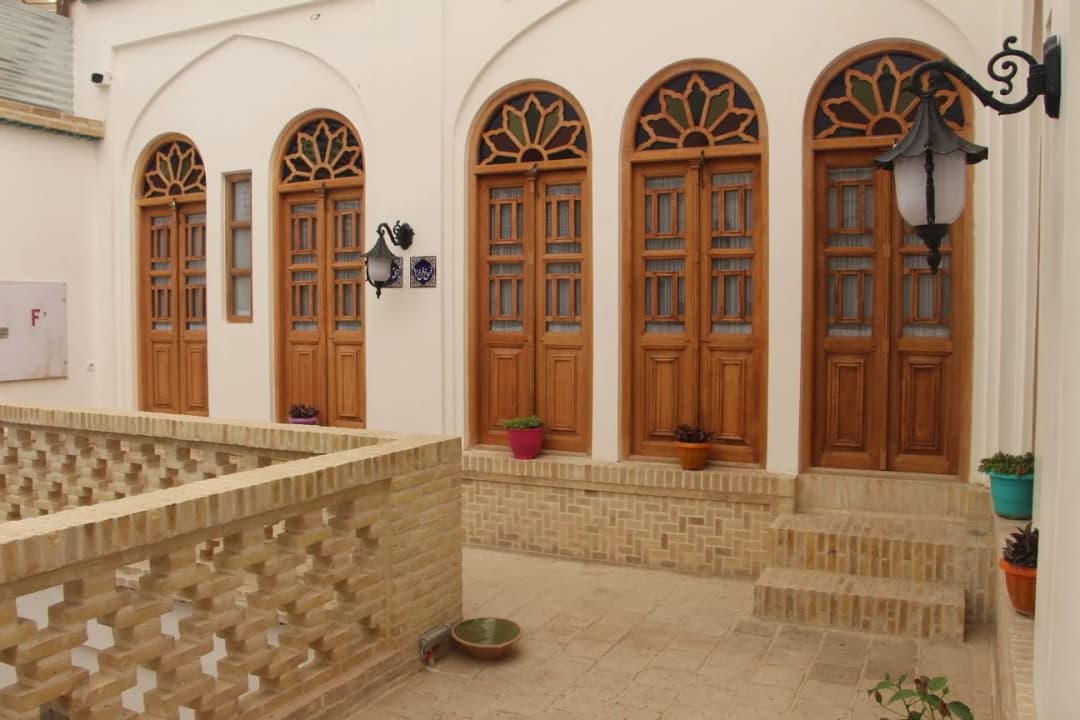 image-gallery