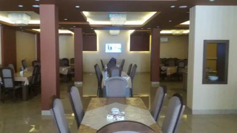 image-gallery