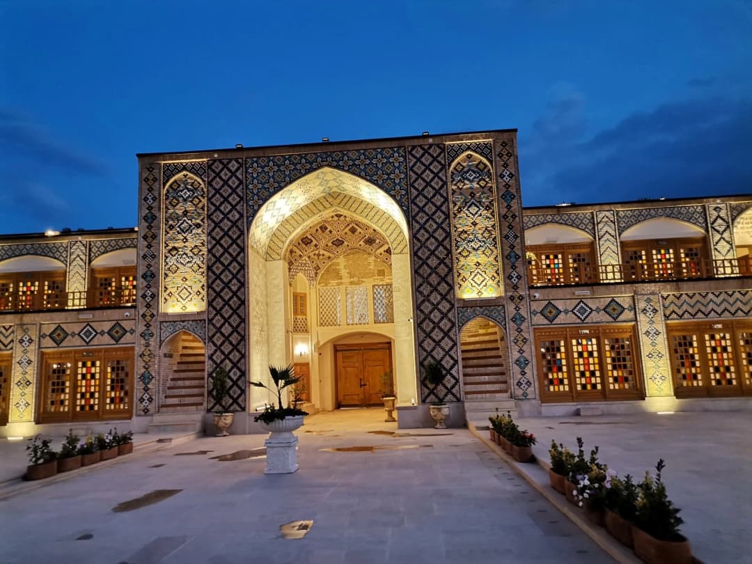 image-gallery