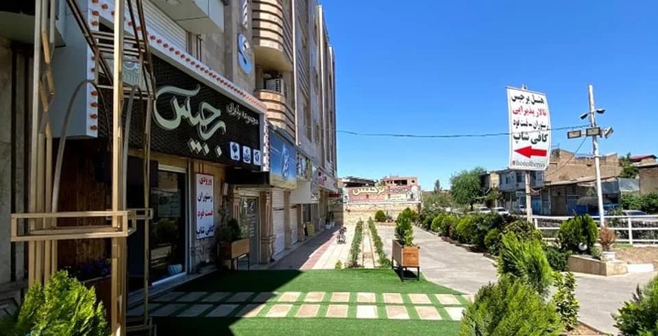 image-gallery