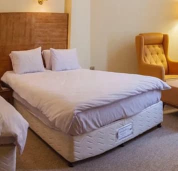 Kish-island-Royan-ghaem