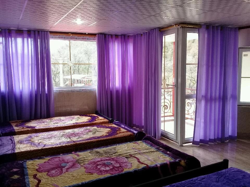image-gallery