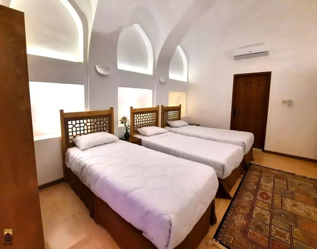 image-gallery