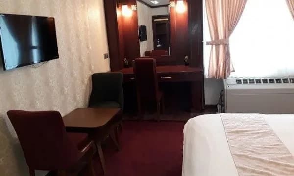image-gallery