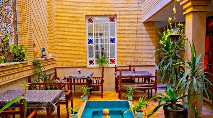 image-gallery