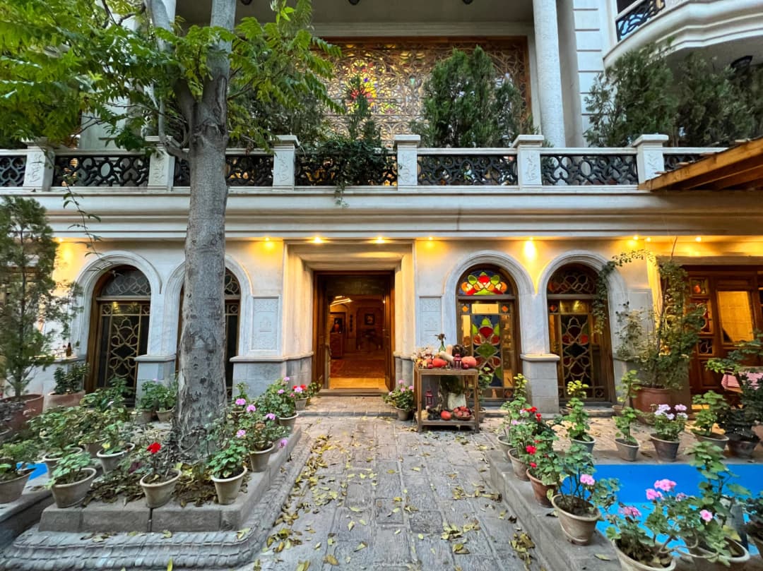 image-gallery