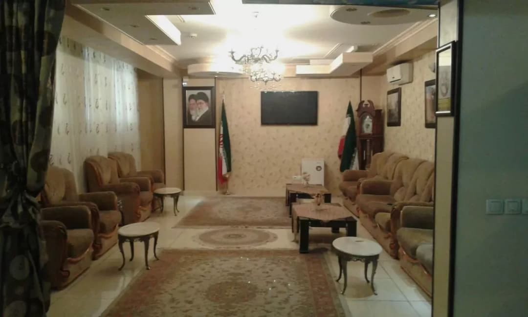 image-gallery