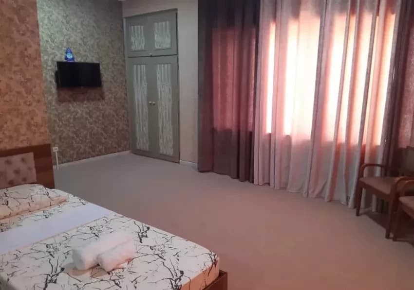image-gallery