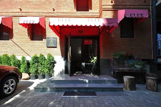 image-gallery