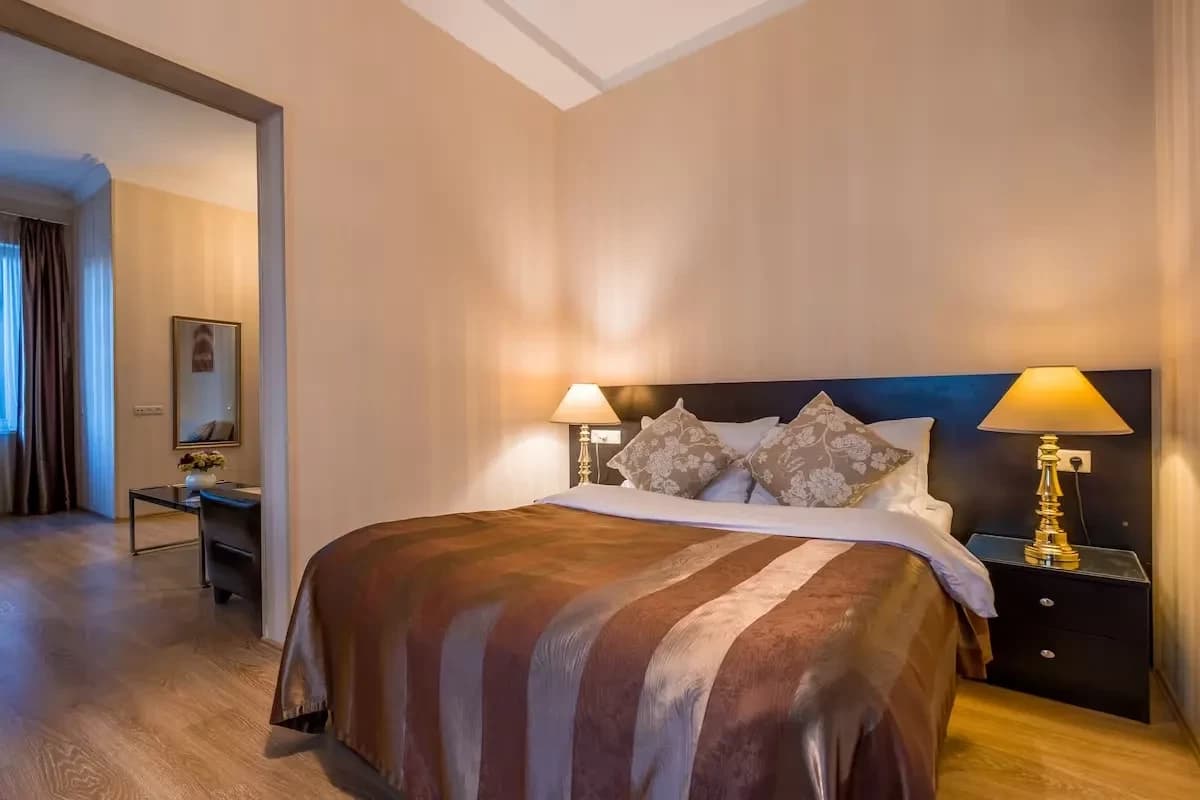 hotel-image