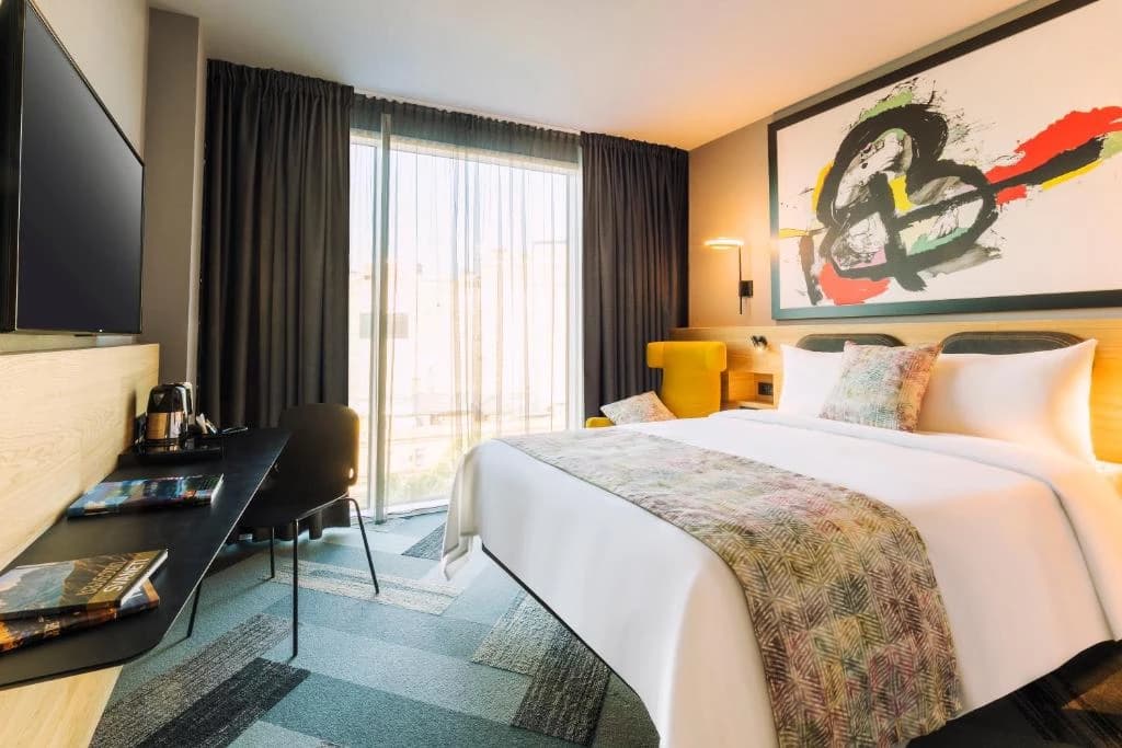 hotel-image