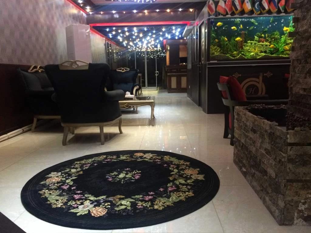 image-gallery