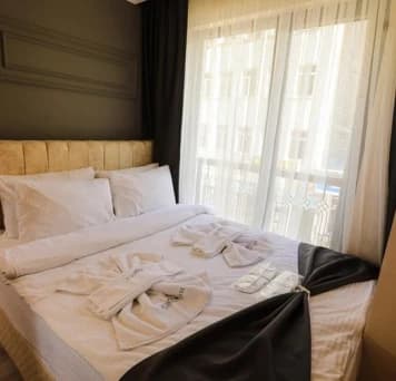 Van-Rusen-suite