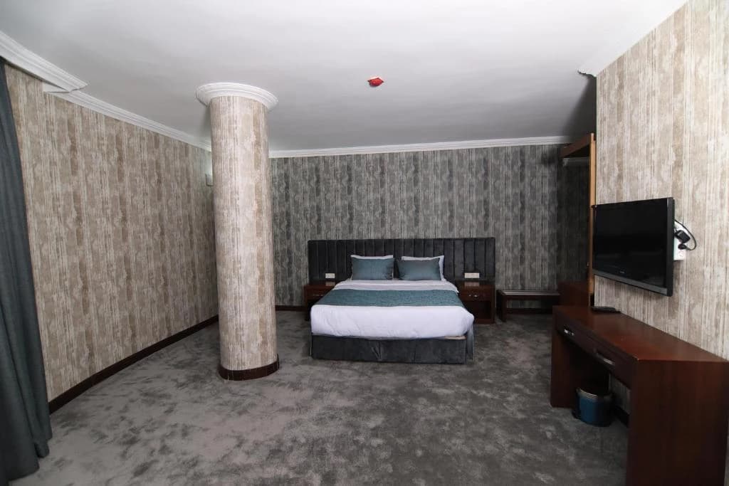 image-gallery