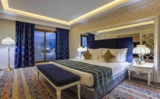 image-gallery