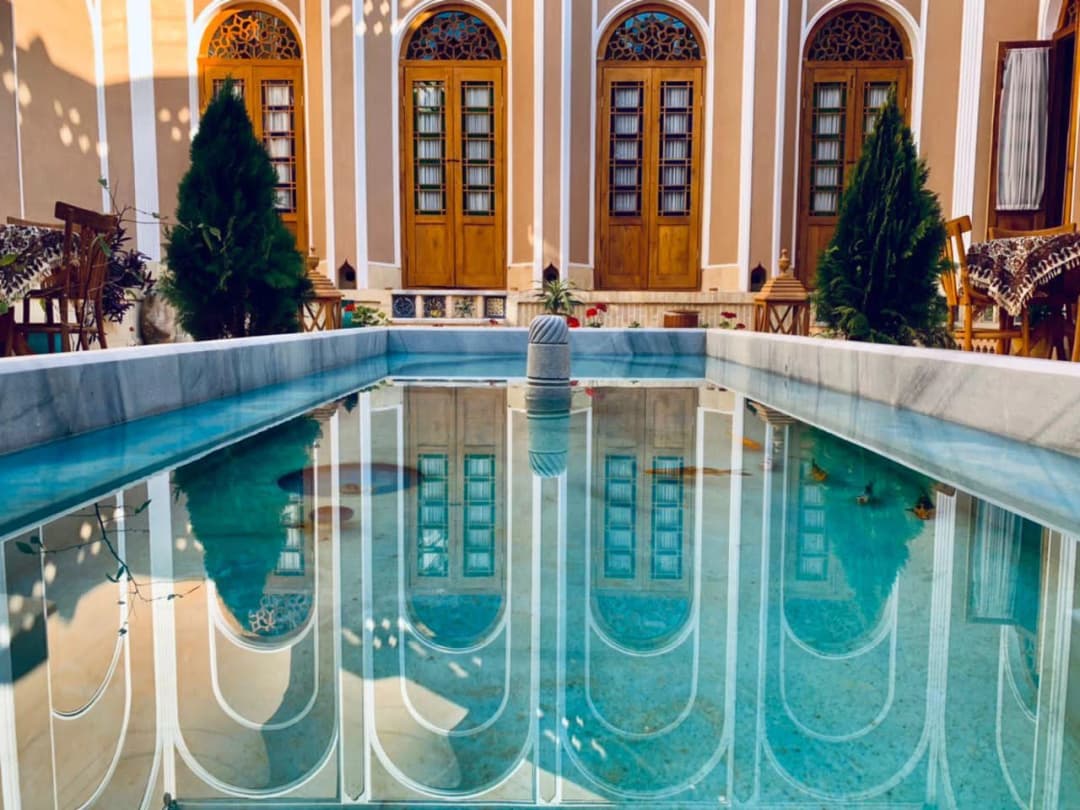 image-gallery