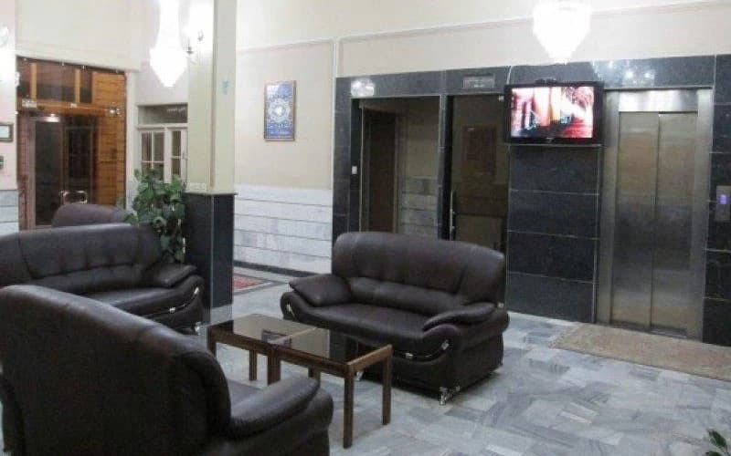 image-gallery