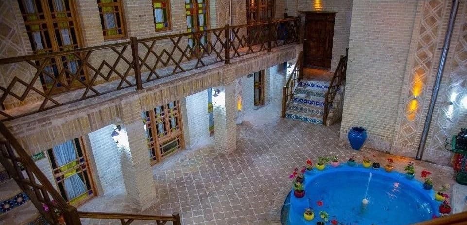image-gallery