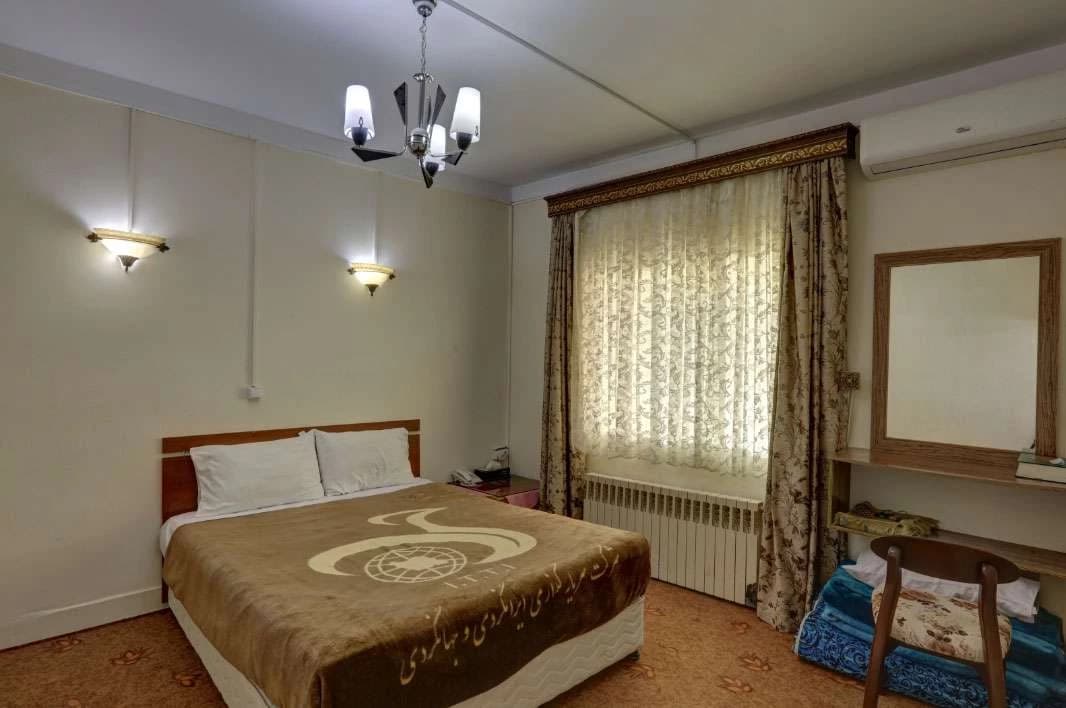 image-gallery