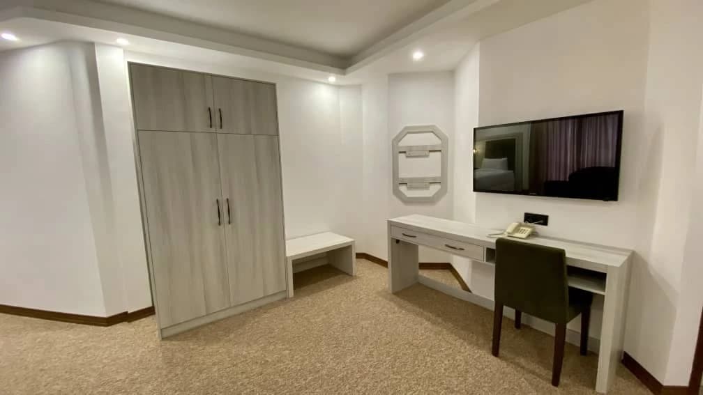 image-gallery